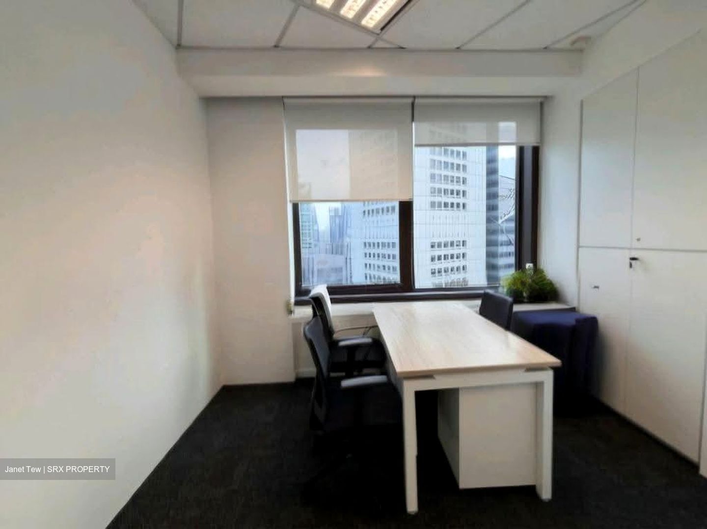 Chartered Bank Building (D1), Office #635878901